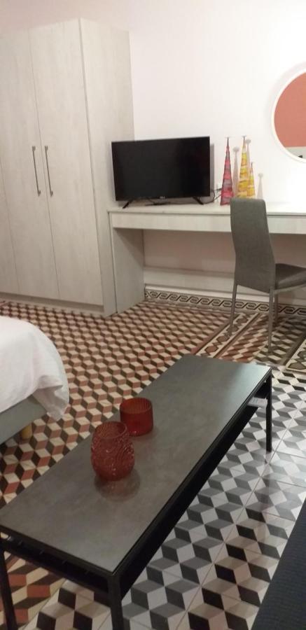 Elegant Apartment In The Heart Of Heraklion Екстер'єр фото