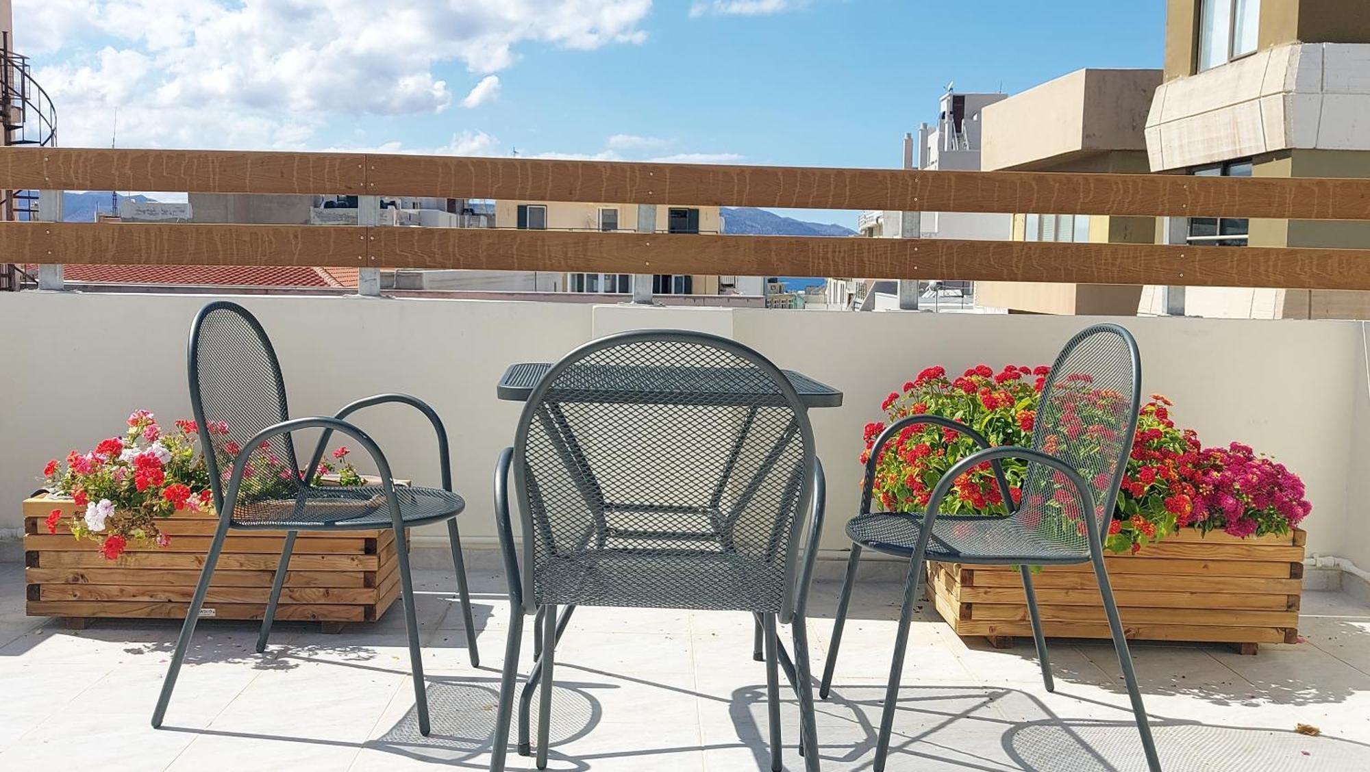 Elegant Apartment In The Heart Of Heraklion Екстер'єр фото